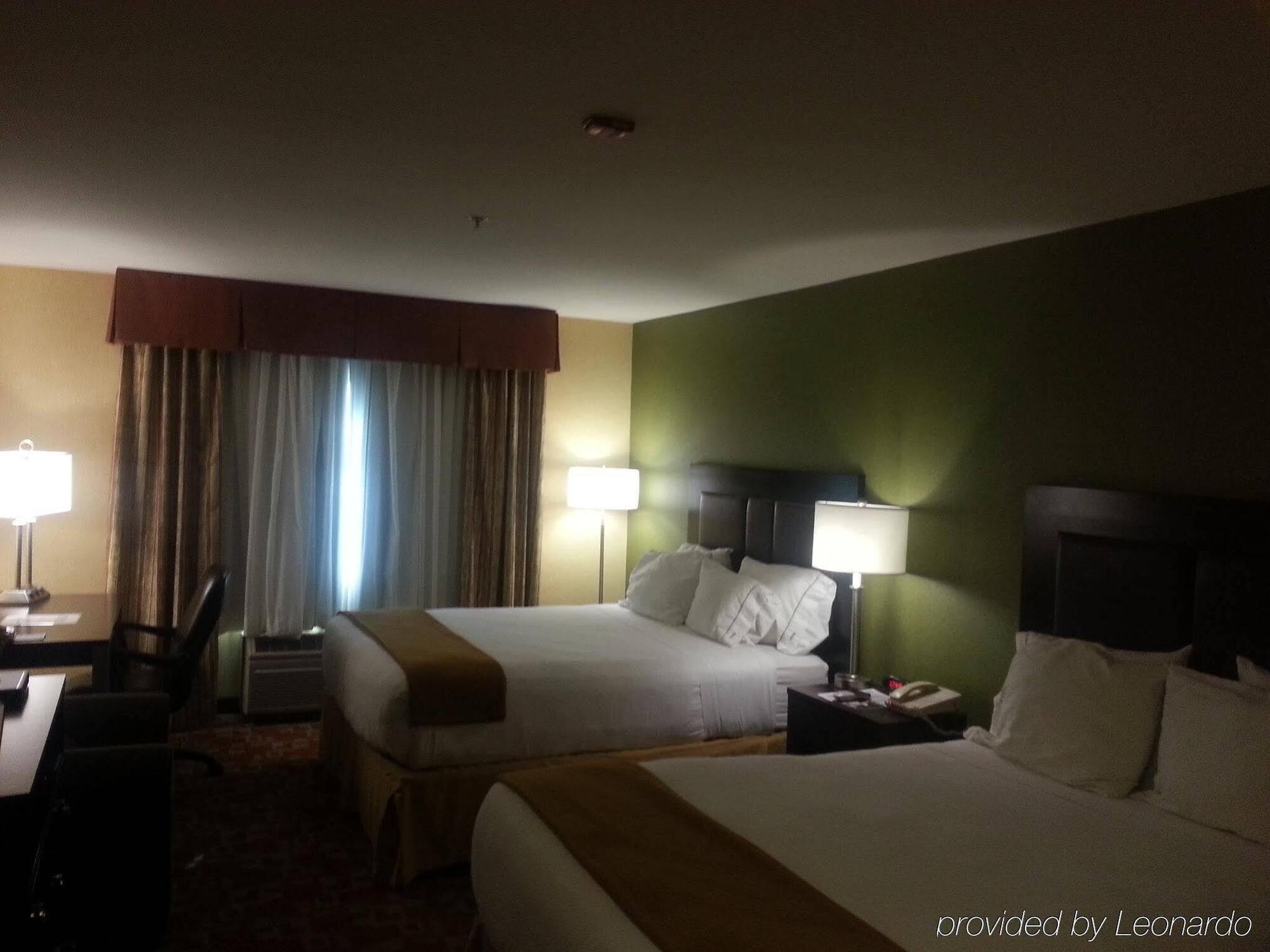 Express & By Ihg 2* El Centro